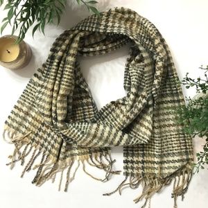 Merona Scarf Houndstooth Pattern
